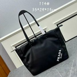 Picture of Prada Lady Handbags _SKUfw150871373fw